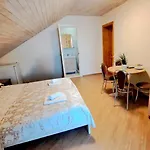 Homestay szállás Uosis *
