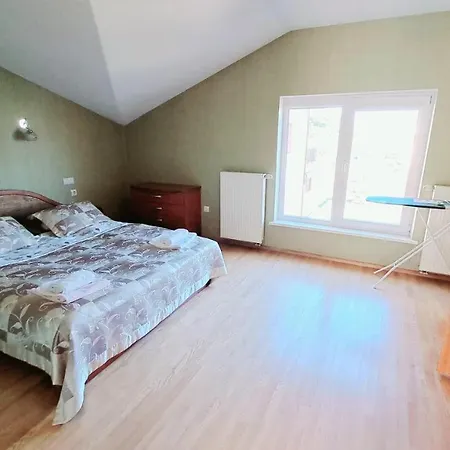 Uosis בית אירוח