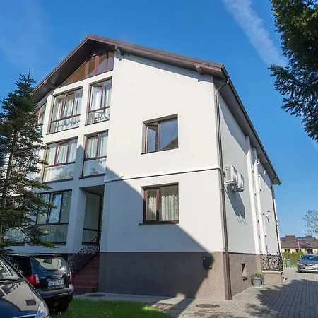 בית אירוח Uosis