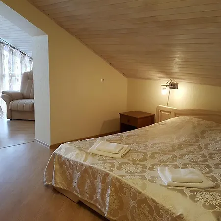 Проживание в семье Uosis Паланга