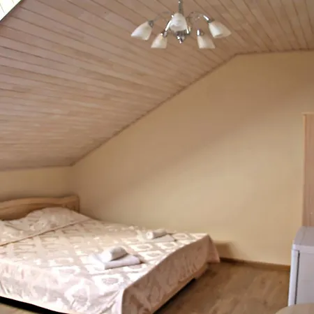 Uosis Проживание в семье Паланга