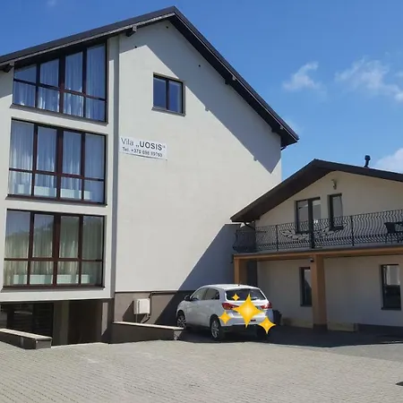 Проживание в семье Uosis