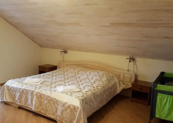 Uosis Homestay szállás *
